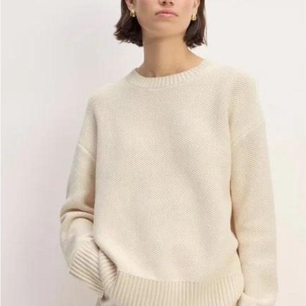 Abercrombie Boyfriend Crewneck Sweater Large Oversized Cozy Neutral Minimalist
